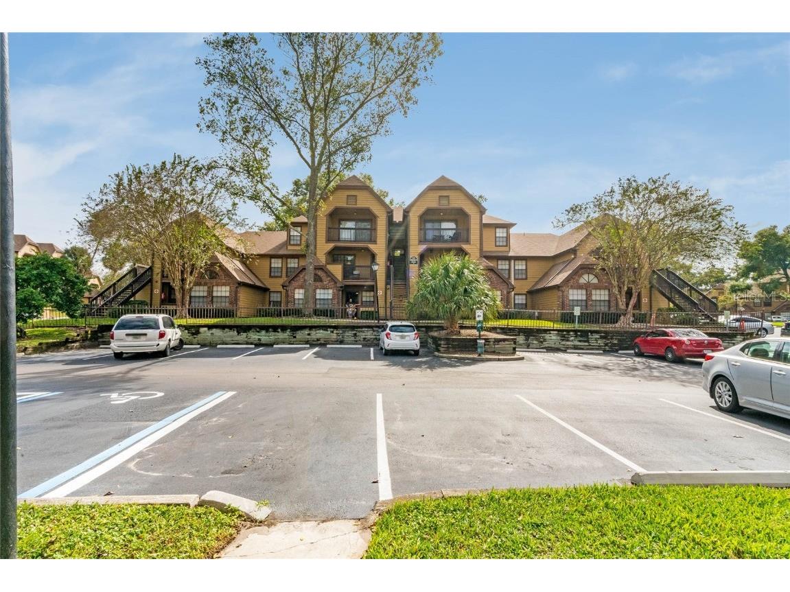 340 Forestway Circle #302 Altamonte Springs FL 32701 O6080329 image1