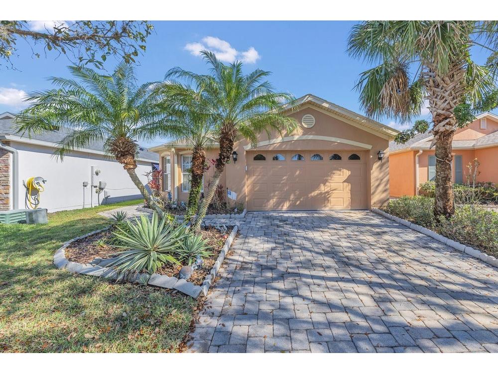 340 Grand Canal Drive Poinciana FL 34759 O6330219 image1