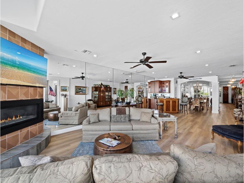 340 Gulf Of Mexico Drive #112 Longboat Key FL 34228 - SARASOTA BAY A4670120 image19