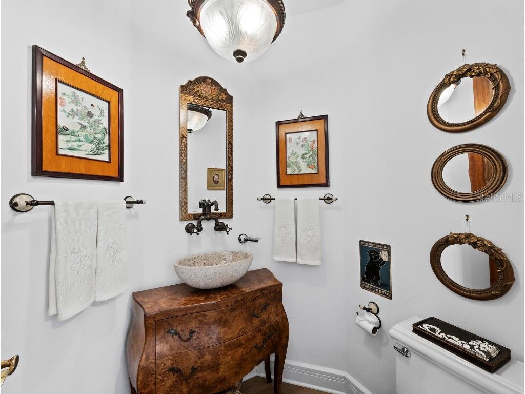 340 Gulf Of Mexico Drive #112 Longboat Key FL 34228 - SARASOTA BAY A4670120 image30