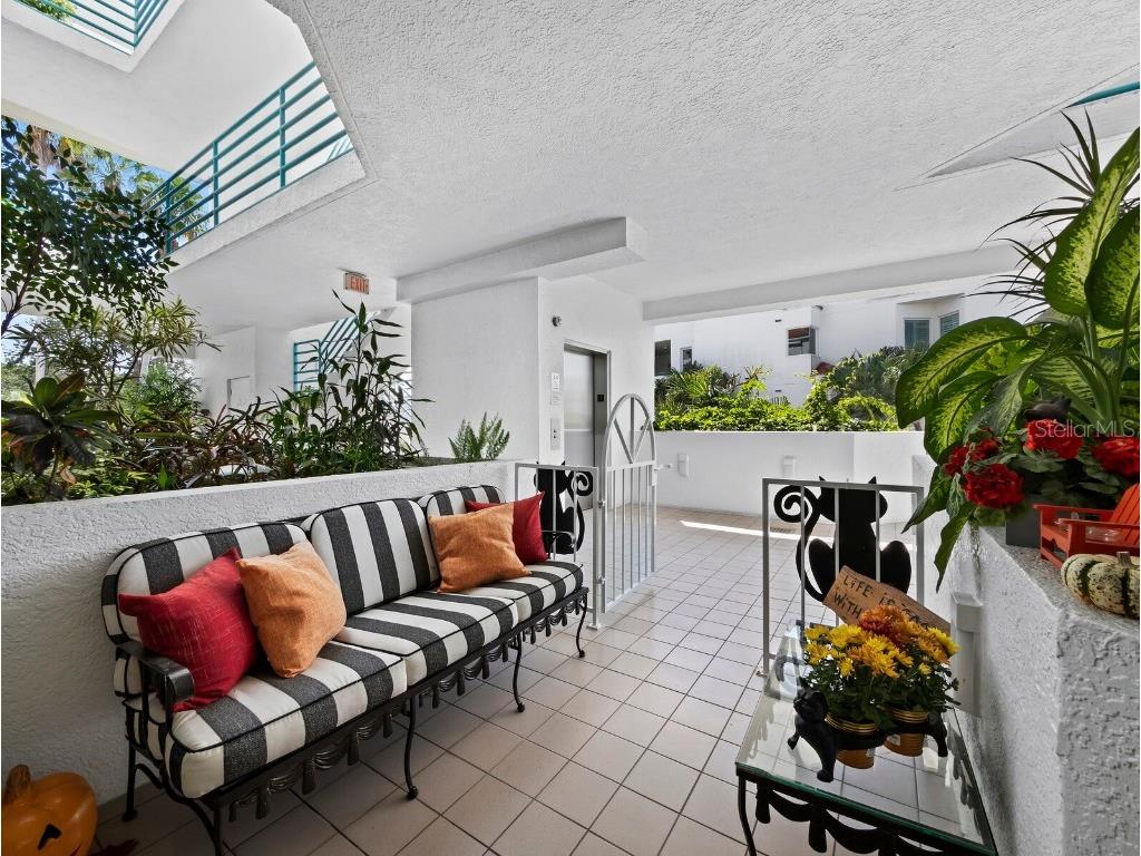 340 Gulf Of Mexico Drive #112 Longboat Key FL 34228 - SARASOTA BAY A4670120 image48