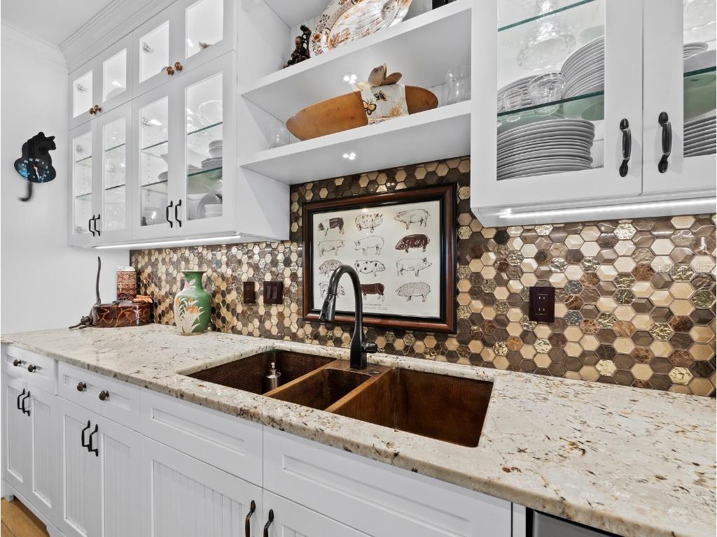 340 Gulf Of Mexico Drive #112 Longboat Key FL 34228 - SARASOTA BAY A4670120 image50