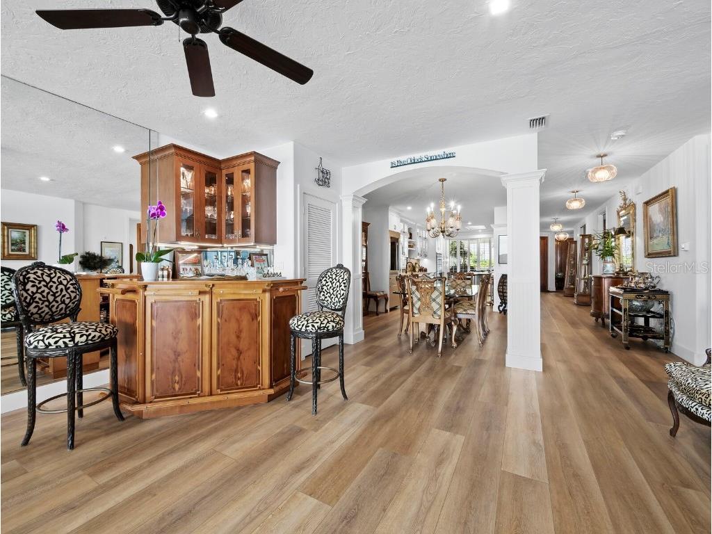 340 Gulf Of Mexico Drive #112 Longboat Key FL 34228 - SARASOTA BAY A4670120 image7