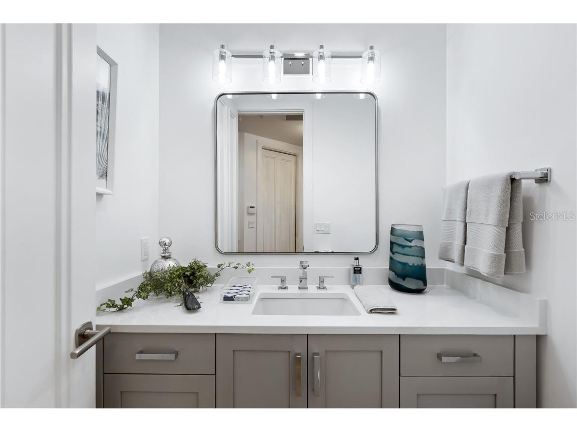 340 Gulf Of Mexico Drive #115 Longboat Key FL 34228 A4674650 image14