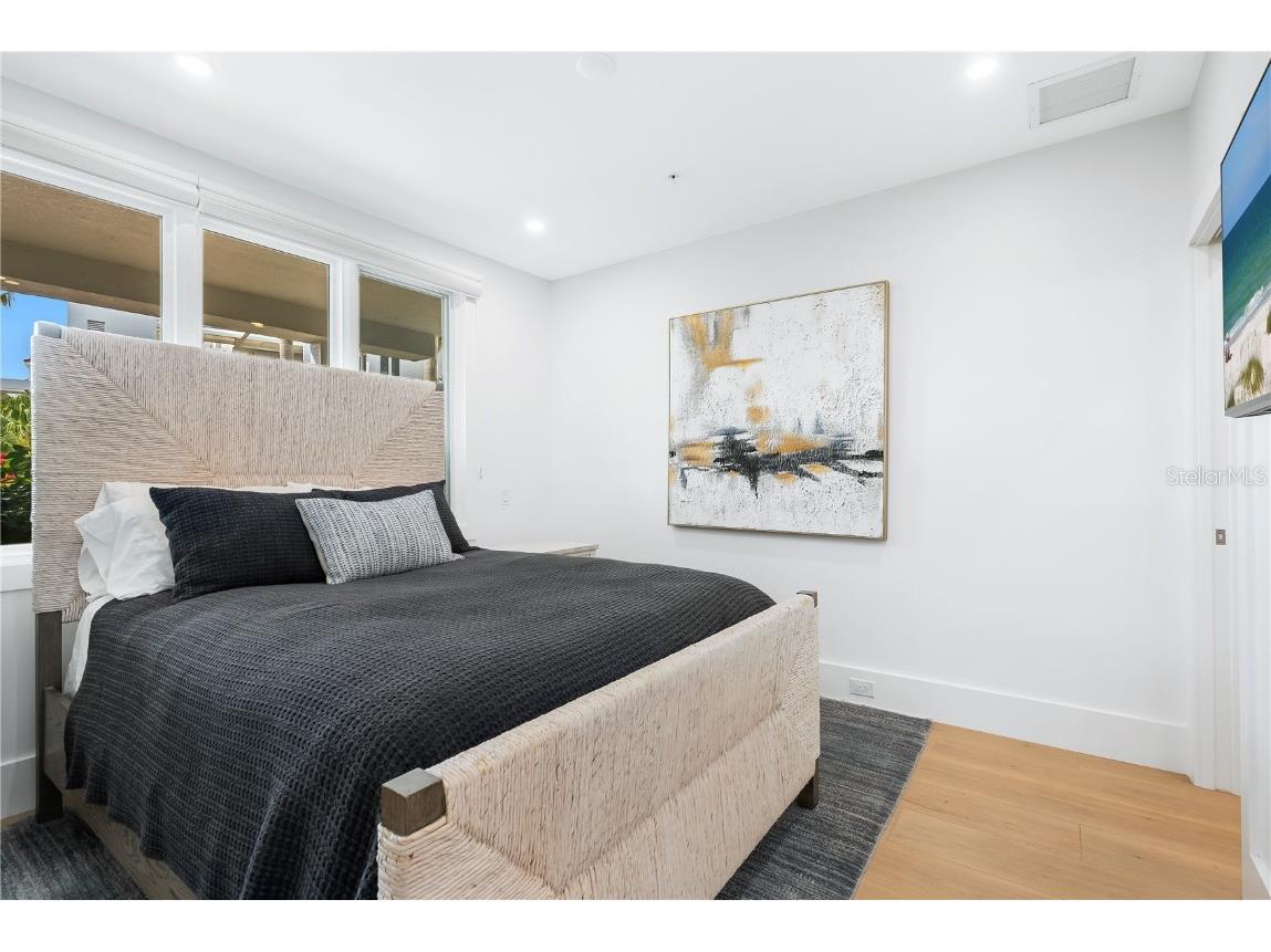 340 Gulf Of Mexico Drive #115 Longboat Key FL 34228 A4674650 image17