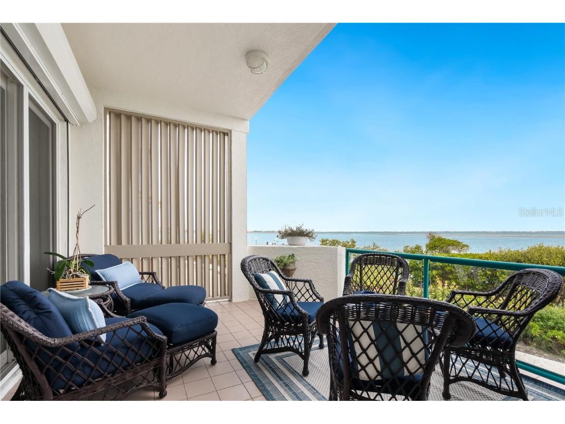 340 Gulf Of Mexico Drive #115 Longboat Key FL 34228 A4674650 image3