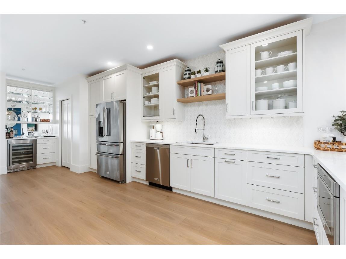 340 Gulf Of Mexico Drive #115 Longboat Key FL 34228 A4674650 image8