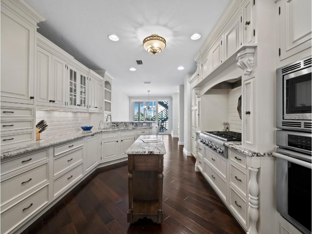 340 Gulf Of Mexico Drive #124 Longboat Key FL 34228 - SARASOTA BAY A4648088 image10