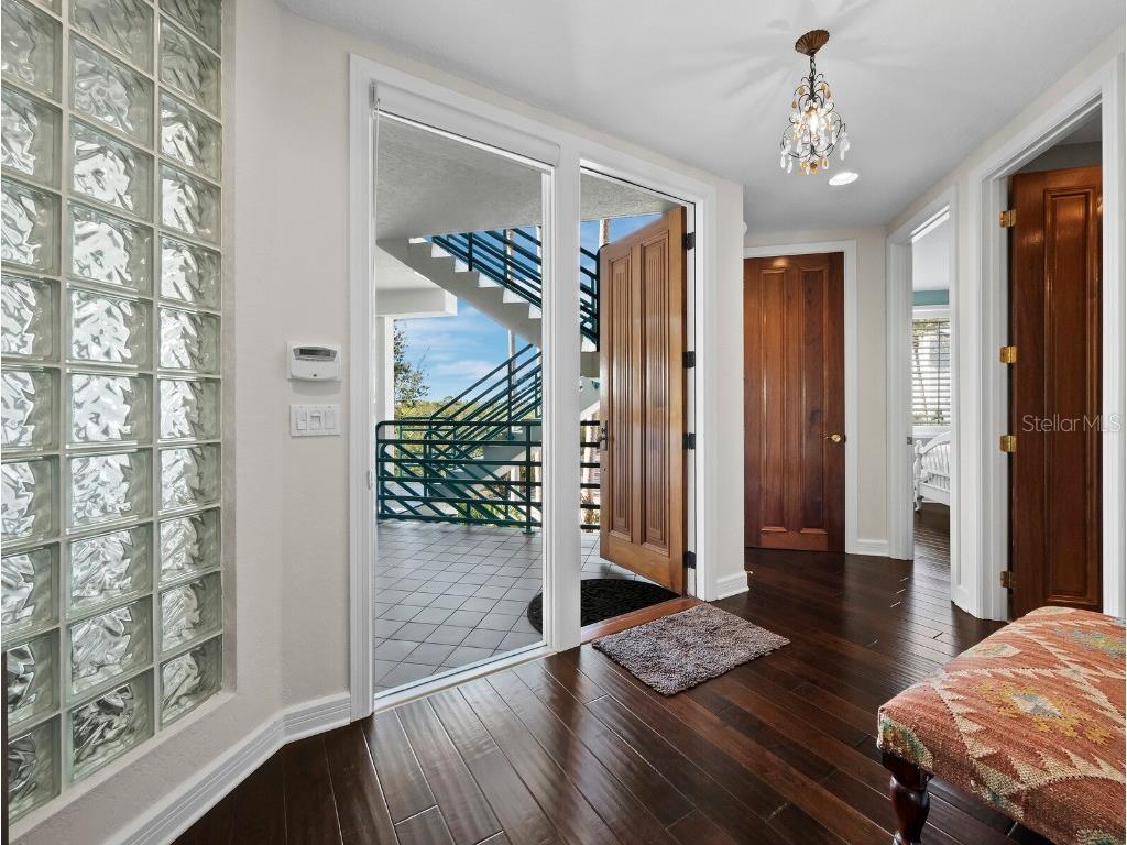 340 Gulf Of Mexico Drive #124 Longboat Key FL 34228 - SARASOTA BAY A4648088 image5