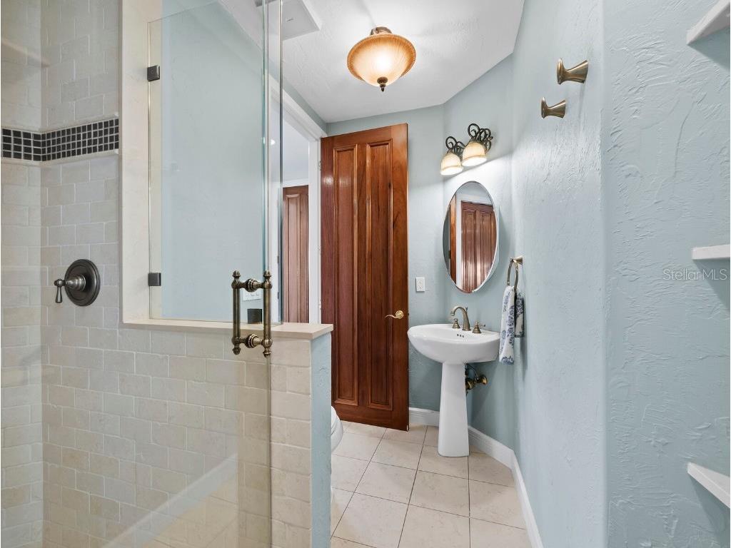 340 Gulf Of Mexico Drive #124 Longboat Key FL 34228 - SARASOTA BAY A4648088 image57