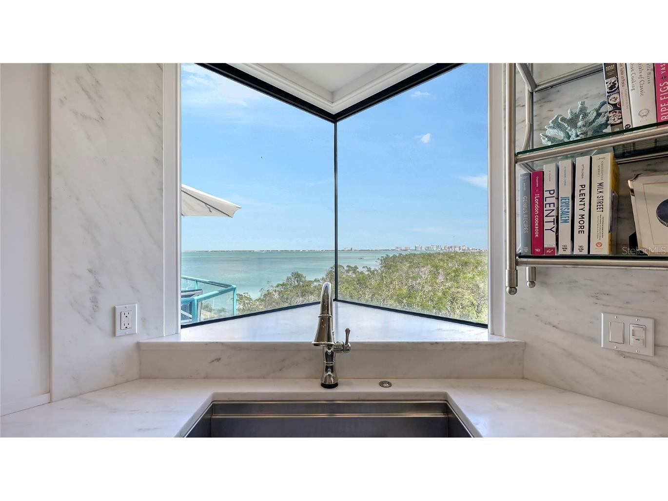 340 Gulf Of Mexico Drive #136 Longboat Key FL 34228 A4677173 image11