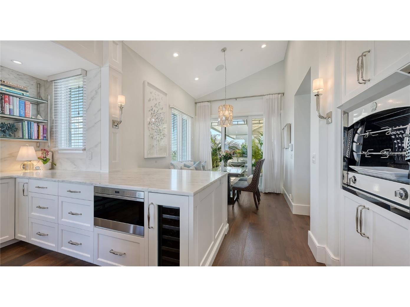 340 Gulf Of Mexico Drive #136 Longboat Key FL 34228 A4677173 image7