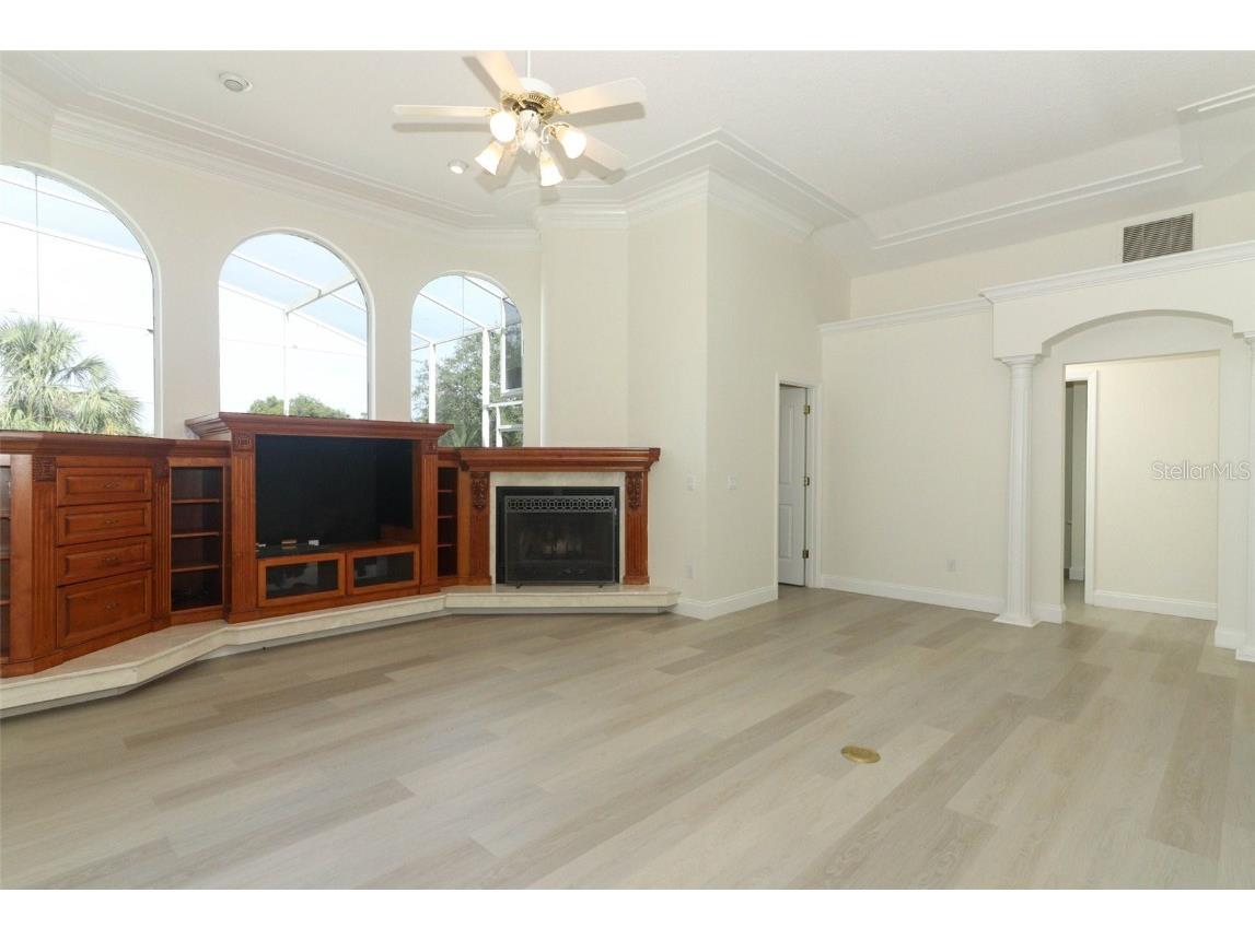 340 Hampton Hills Court Debary FL 32713 V4942627 image25