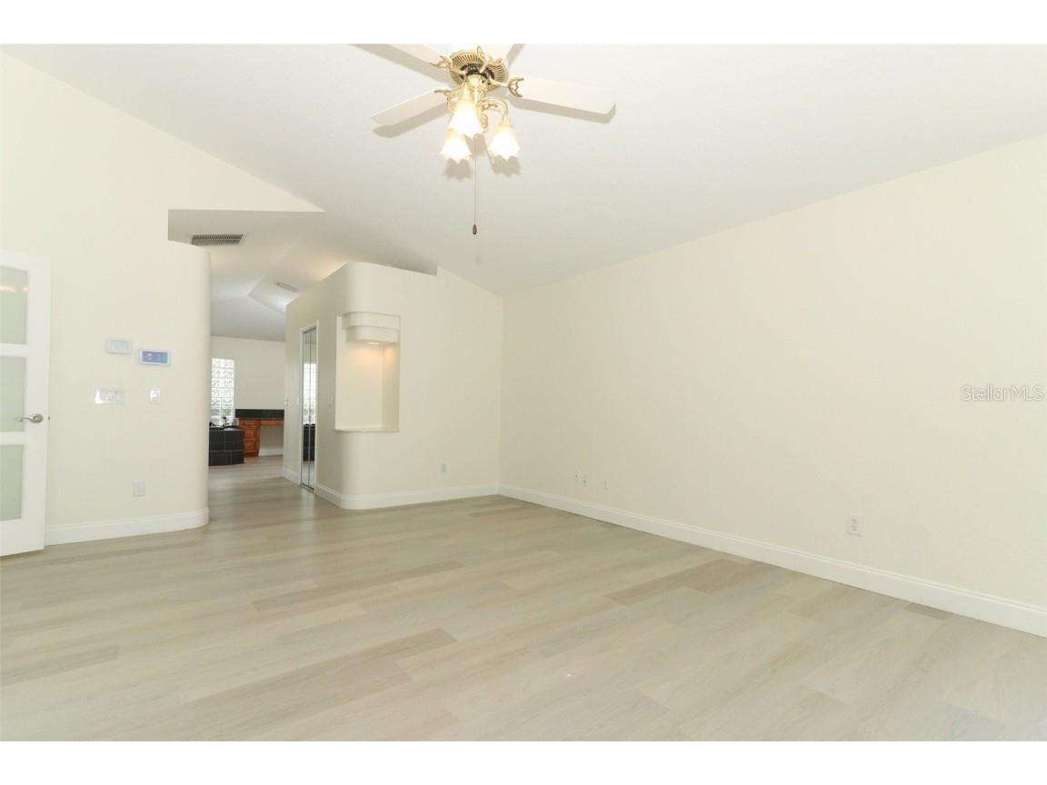 340 Hampton Hills Court Debary FL 32713 V4942627 image30