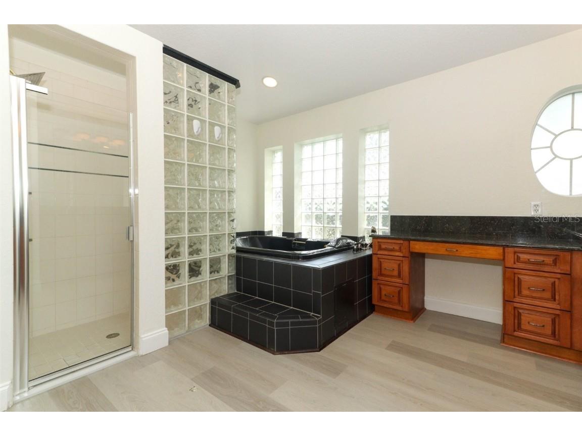 340 Hampton Hills Court Debary FL 32713 V4942627 image38