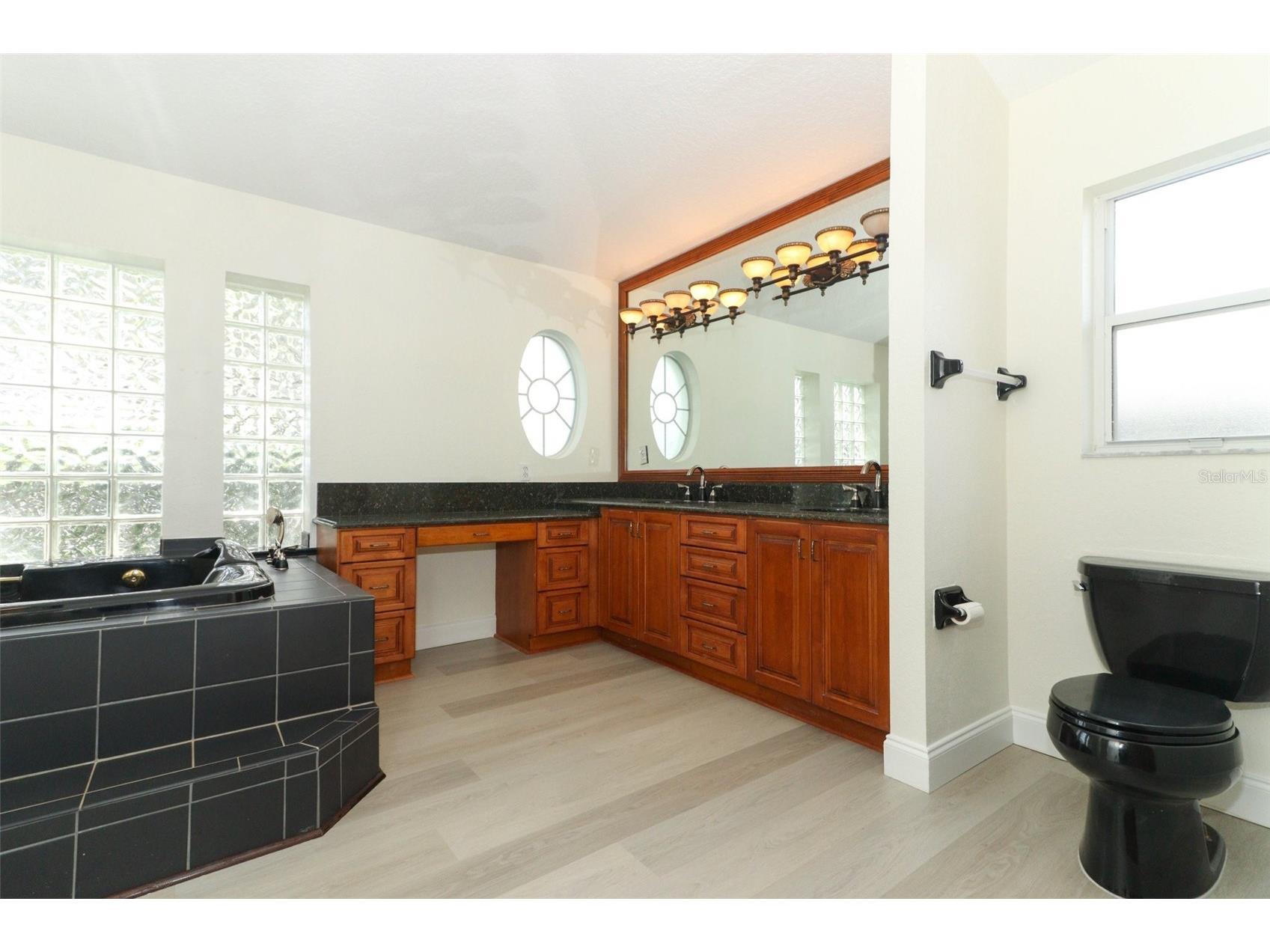 340 Hampton Hills Court Debary FL 32713 V4948228 image53