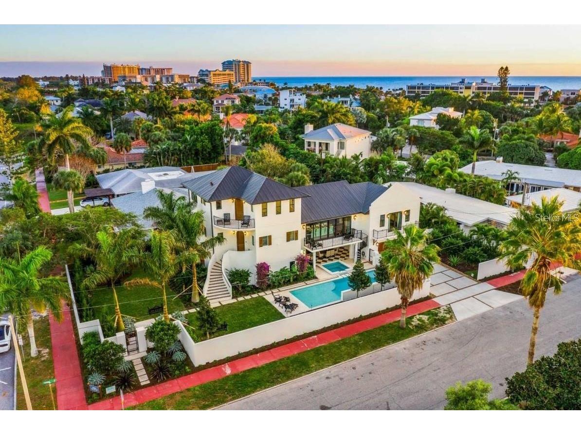 340 Jackson Drive Sarasota FL 34236 A4653979 image1