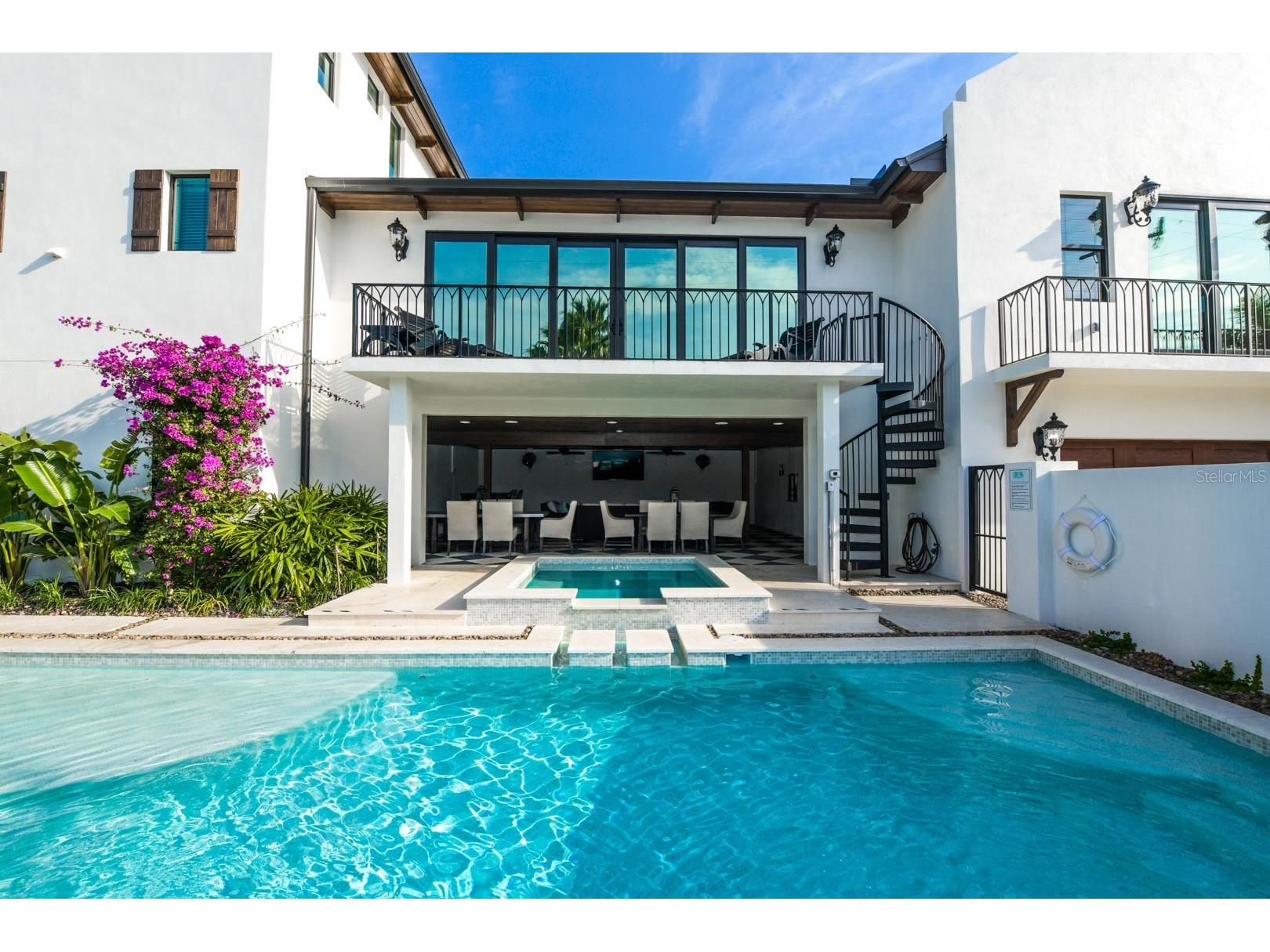 340 Jackson Drive Sarasota FL 34236 A4653979 image5