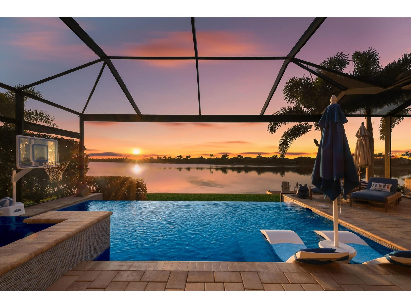 340 Maraviya Boulevard Nokomis FL 34275 A4670221 image1