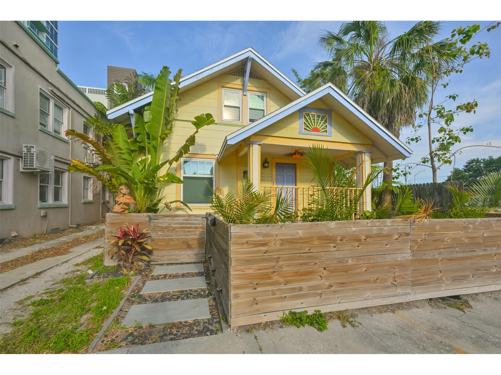 340 Moffett Court N Saint Petersburg FL 33701 TB8515307 image1