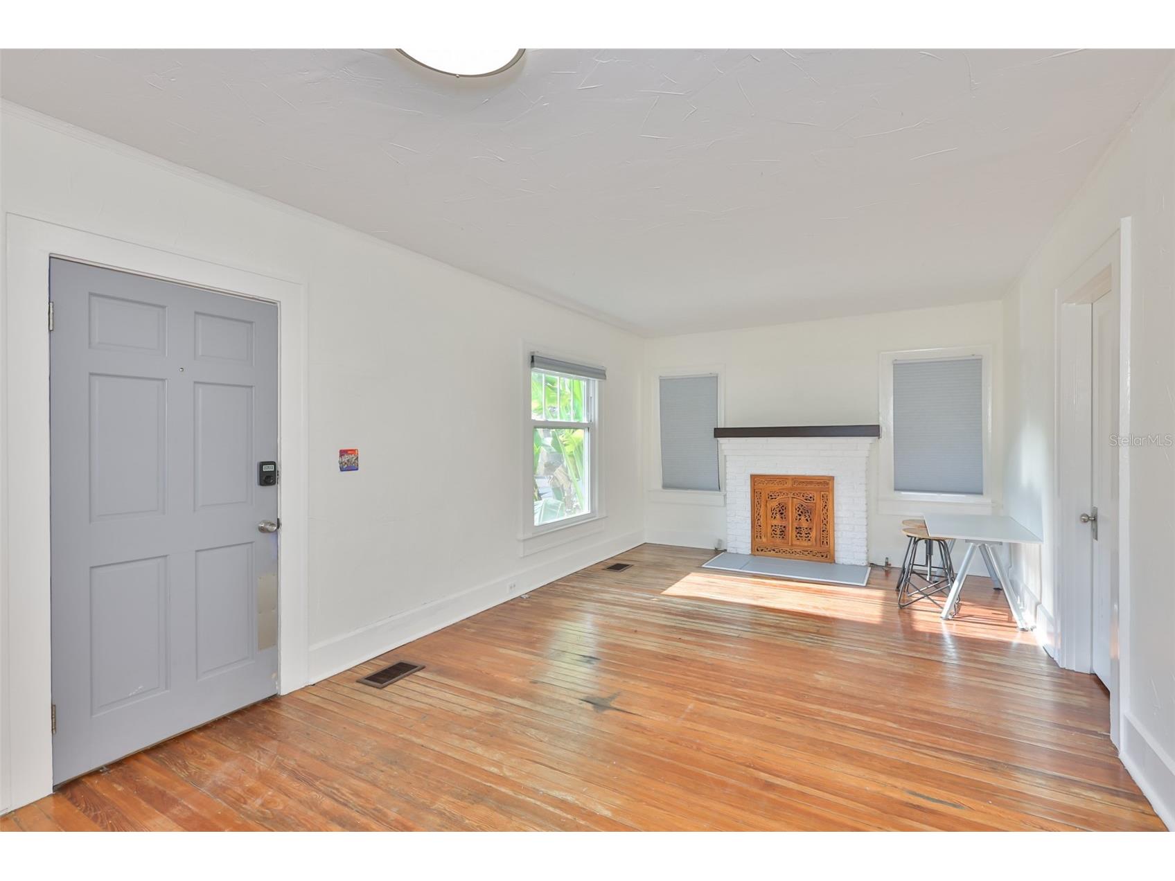 340 Moffett Court N Saint Petersburg FL 33701 TB8515307 image2