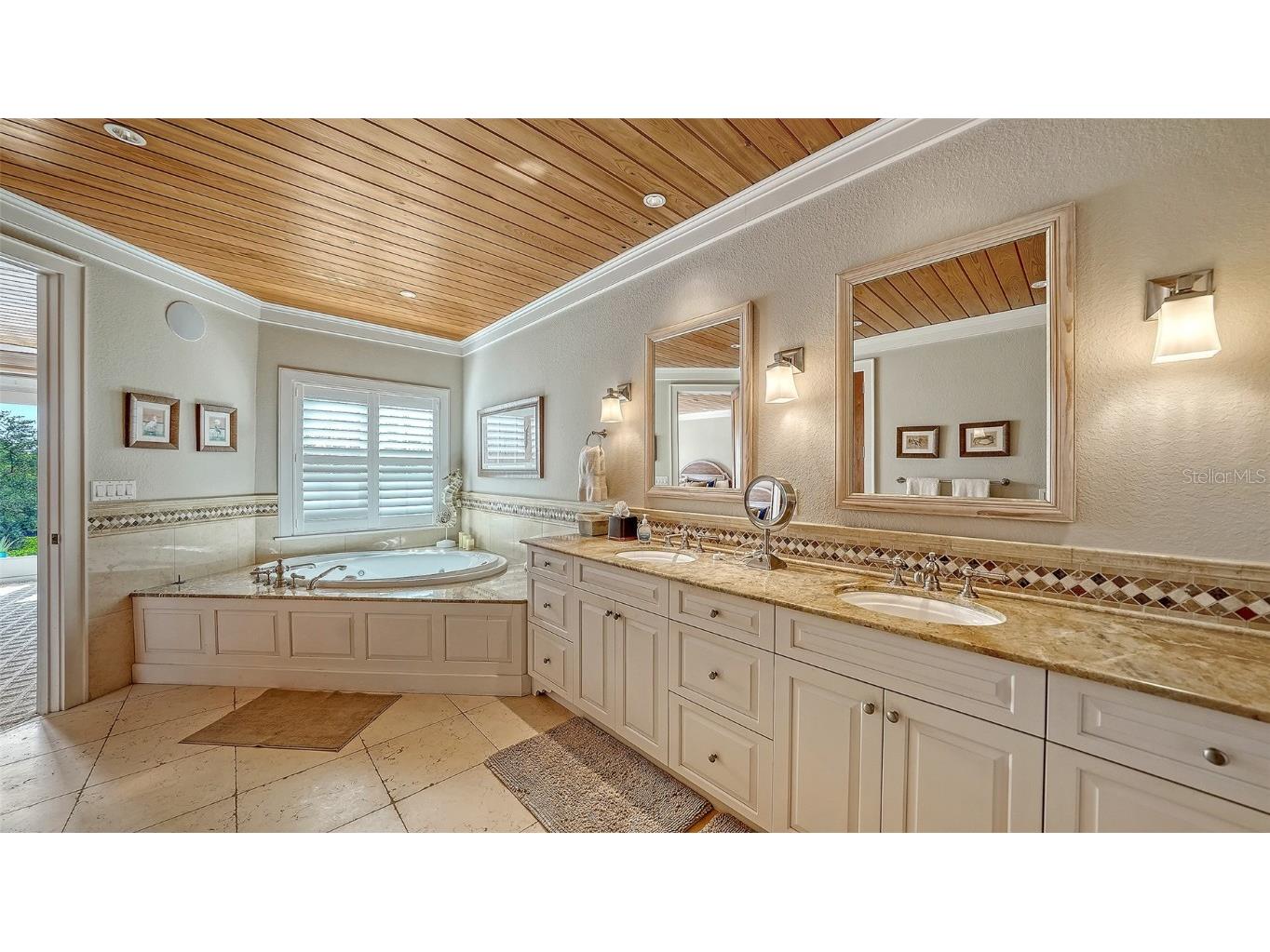 340 Morningside Drive Sarasota FL 34236 A4671655 image38