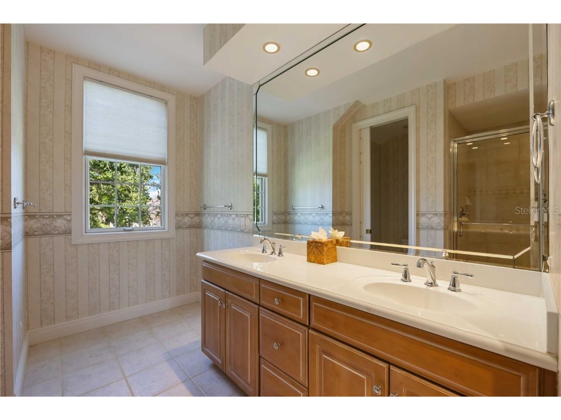 340 Osprey Point Dr Osprey FL 34229 - North Creek A4647690 image38