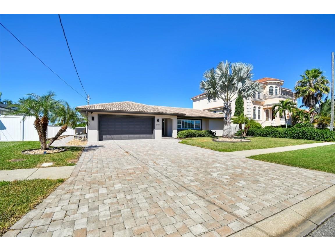 340 Palm Island NE Clearwater Beach FL 33767 TB8438663 image2