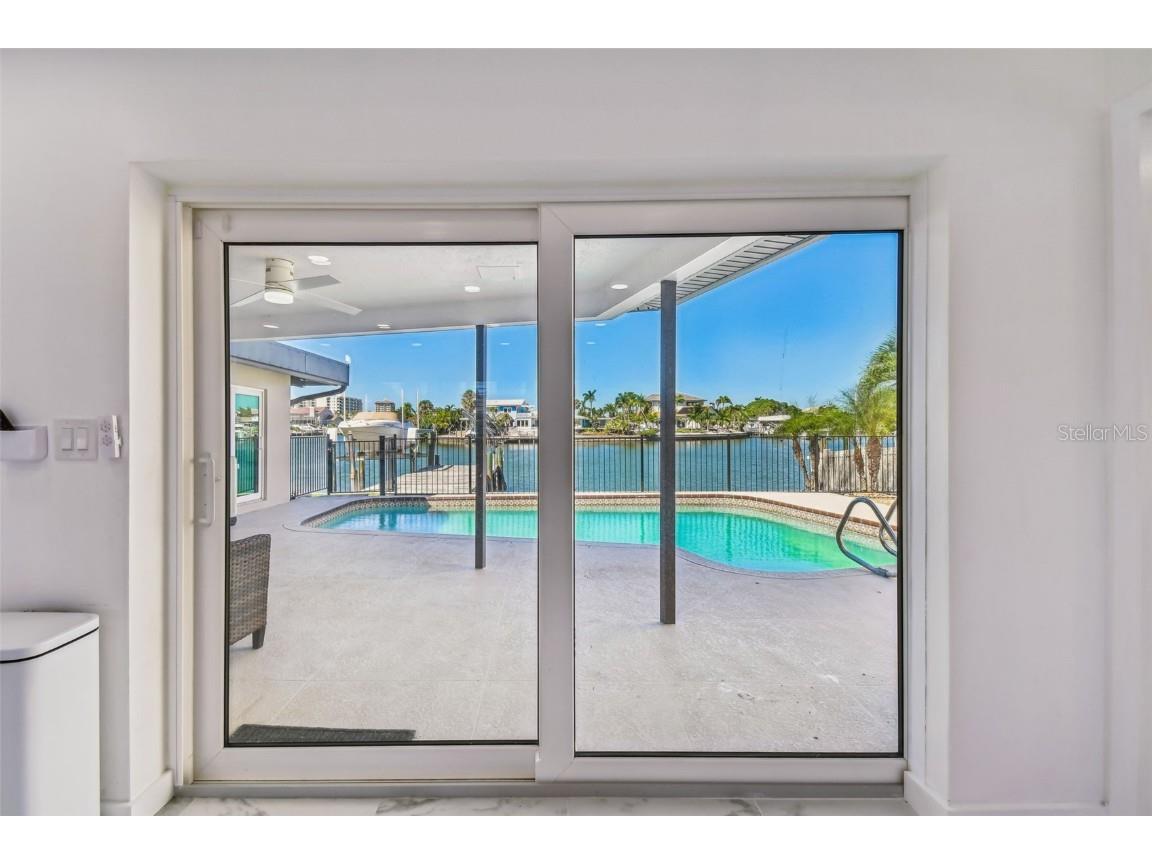 340 Palm Island NE Clearwater Beach FL 33767 TB8438663 image25