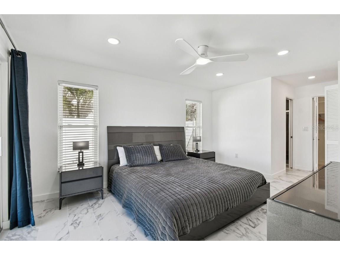 340 Palm Island NE Clearwater Beach FL 33767 TB8438663 image26