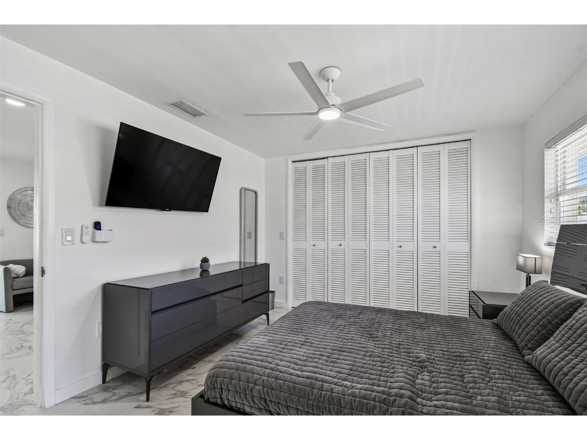 340 Palm Island NE Clearwater Beach FL 33767 TB8438663 image40