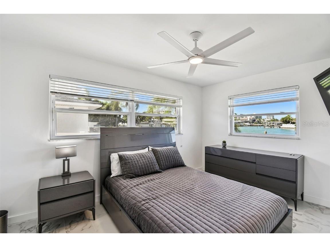 340 Palm Island NE Clearwater Beach FL 33767 TB8438663 image46