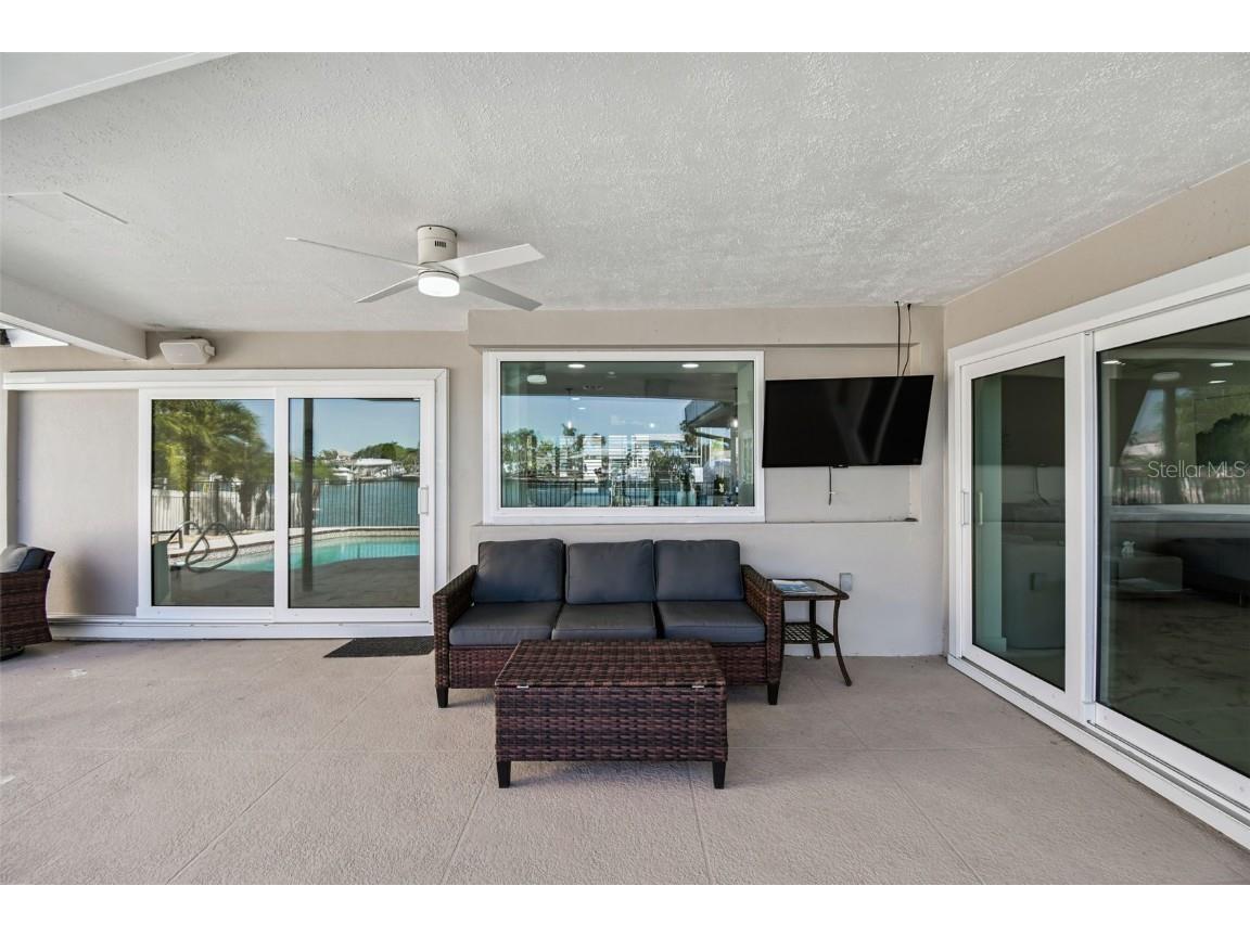 340 Palm Island NE Clearwater Beach FL 33767 TB8438663 image62