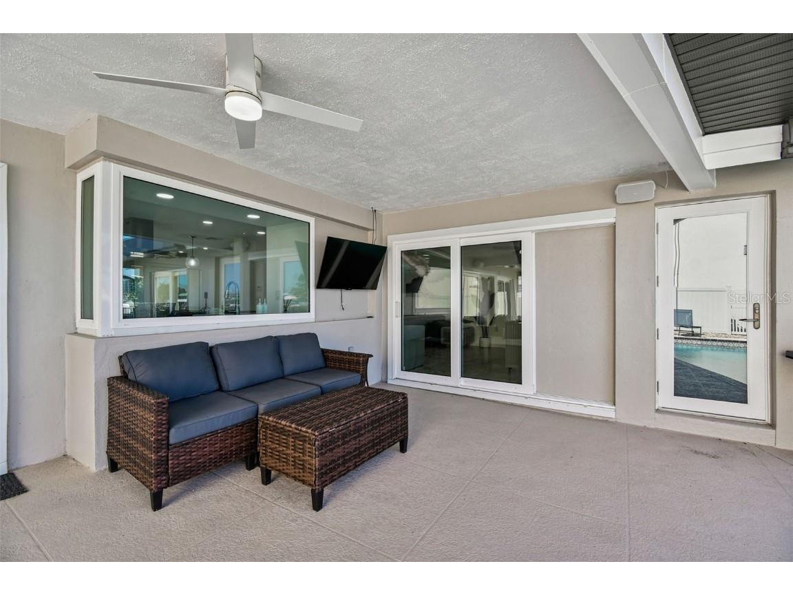 340 Palm Island NE Clearwater Beach FL 33767 TB8438663 image63