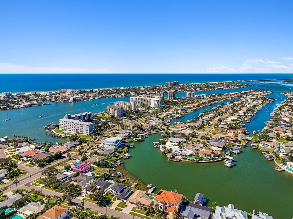 340 Palm Island NE Clearwater Beach FL 33767 TB8438663 image80