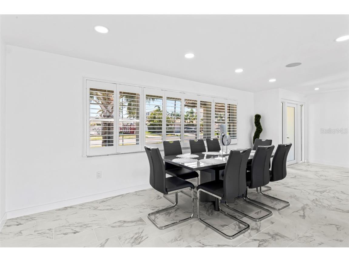 340 Palm Island NE Clearwater FL 33767 TB8361277 image12