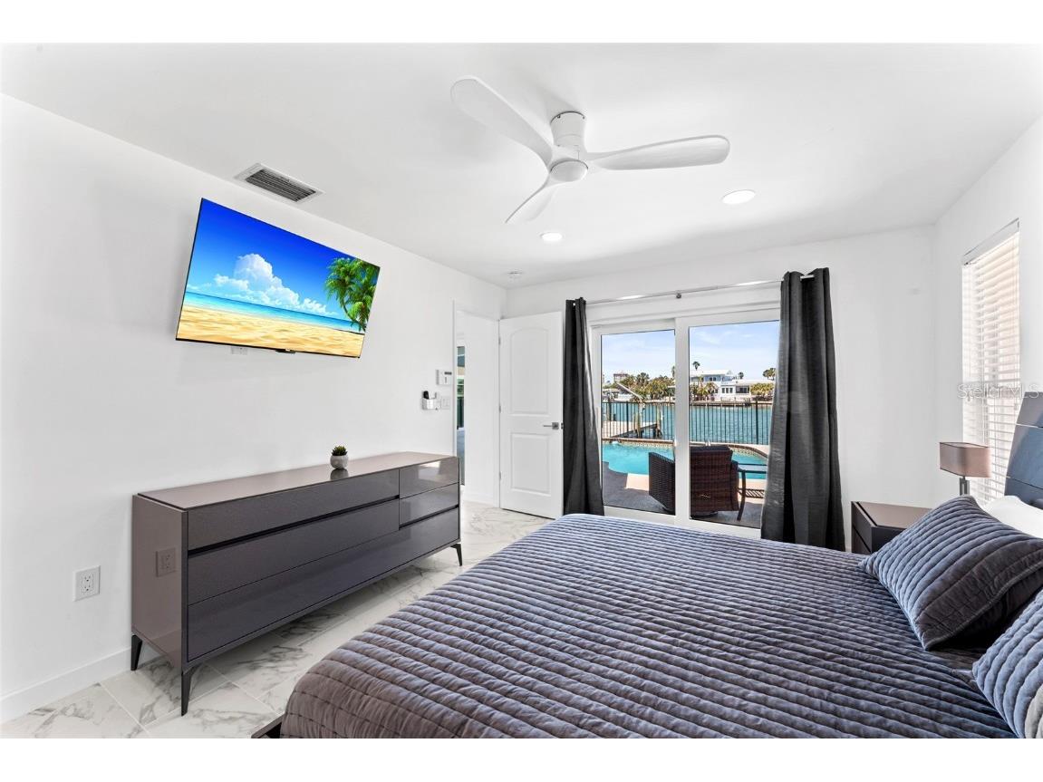 340 Palm Island NE Clearwater FL 33767 TB8361277 image13