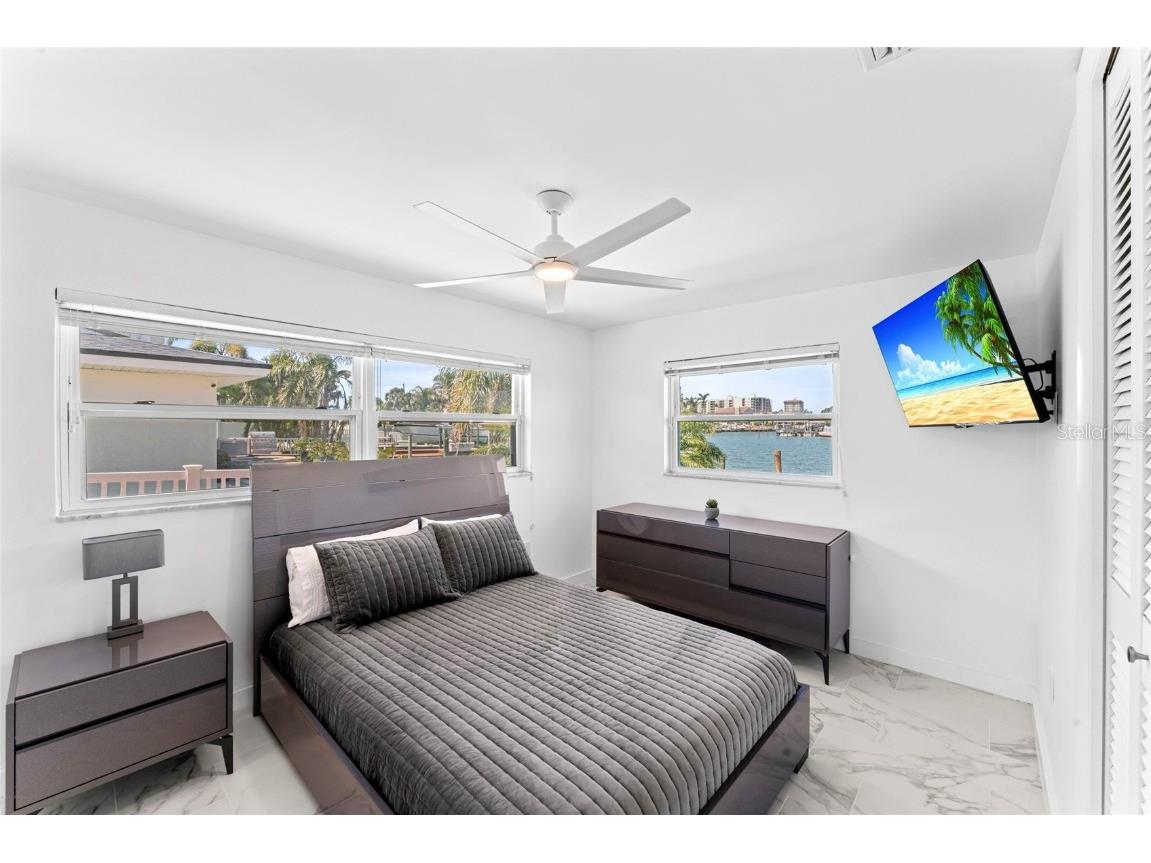 340 Palm Island NE Clearwater FL 33767 TB8361277 image20