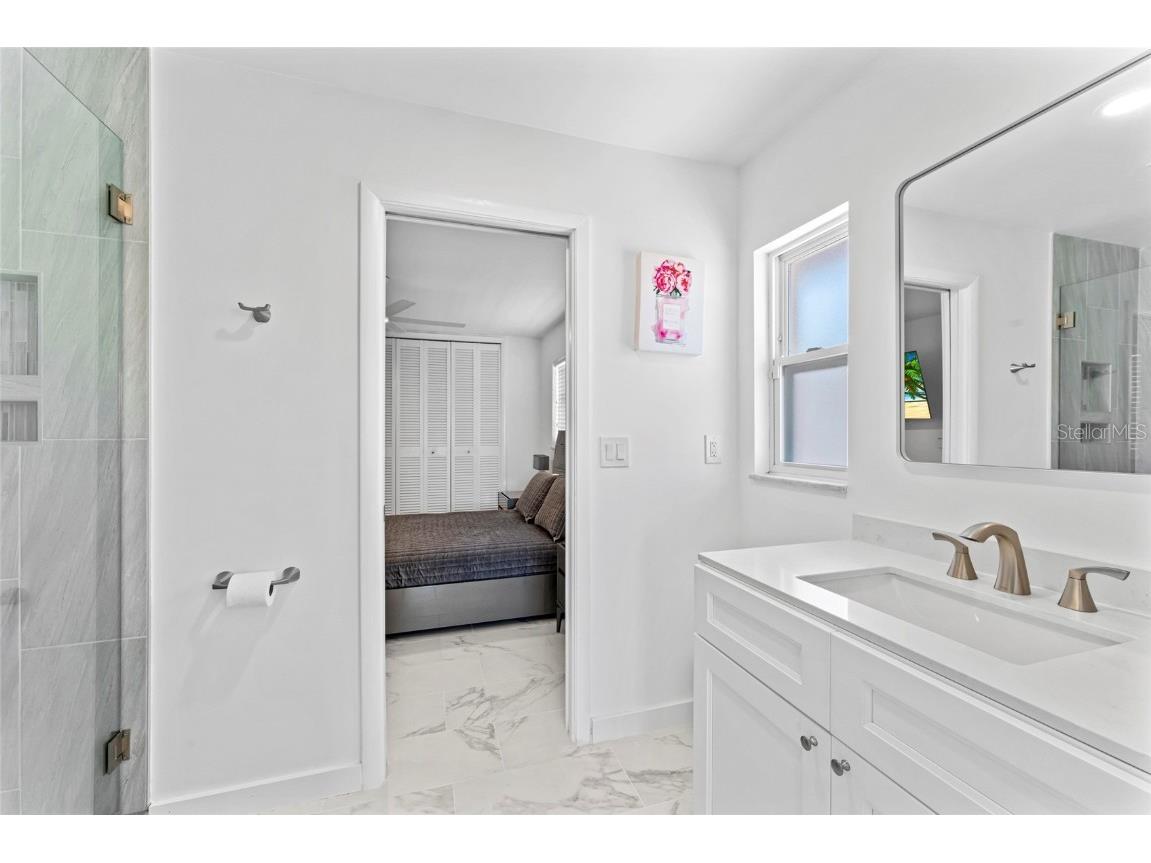 340 Palm Island NE Clearwater FL 33767 TB8361277 image21