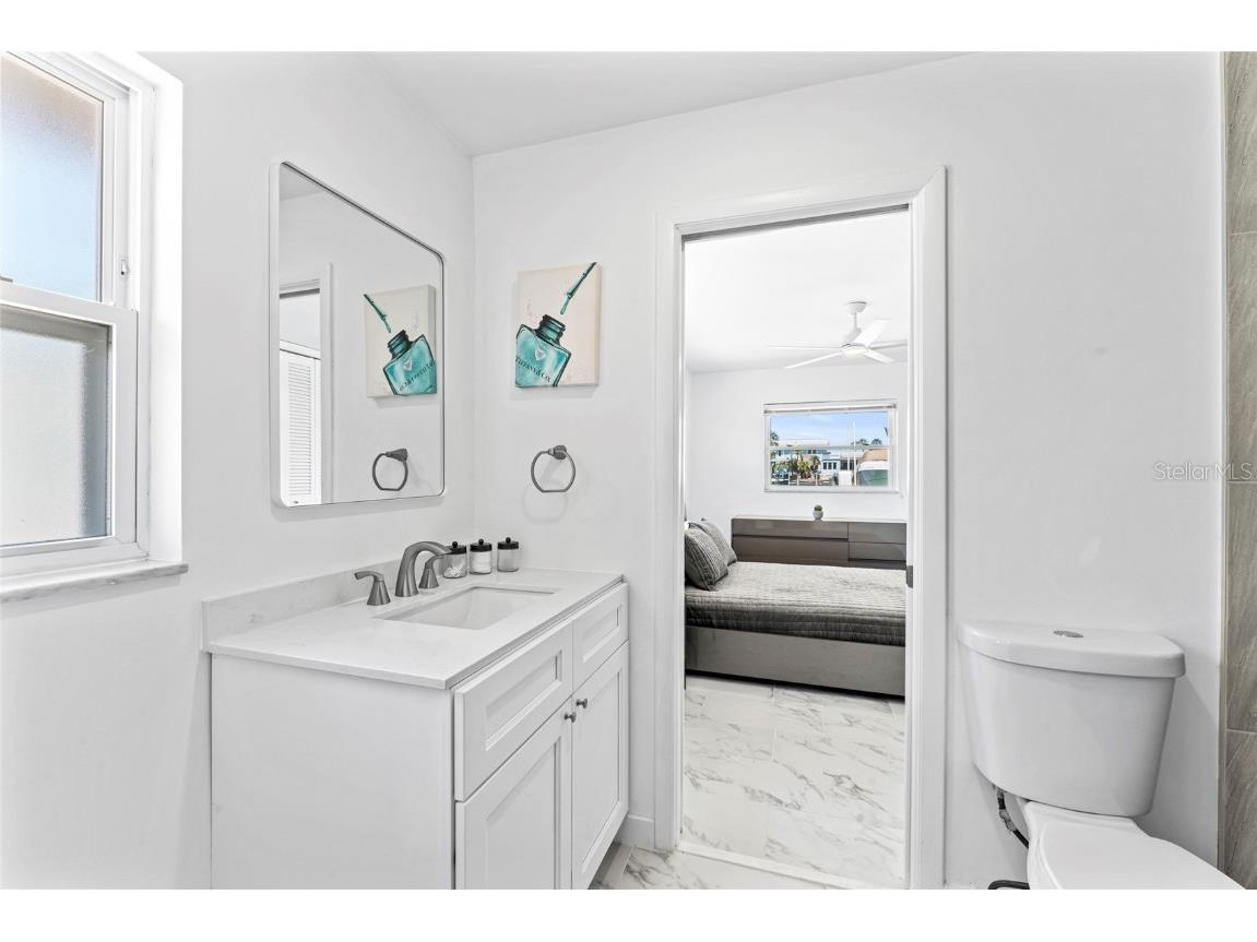 340 Palm Island NE Clearwater FL 33767 TB8361277 image22