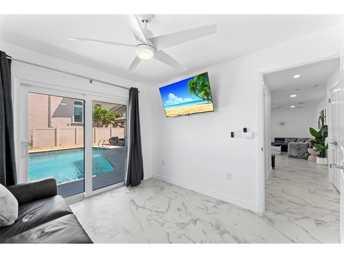 340 Palm Island NE Clearwater FL 33767 TB8361277 image24