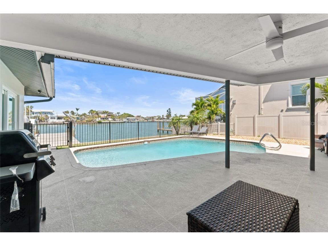 340 Palm Island NE Clearwater FL 33767 TB8361277 image26