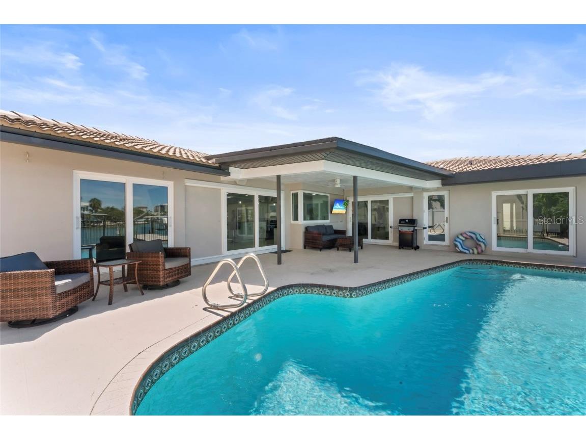 340 Palm Island NE Clearwater FL 33767 TB8361277 image27