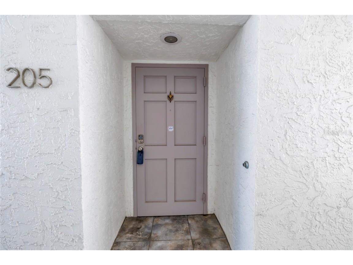 340 Pinellas Bayway S #205 Tierra Verde FL 33715 TB8398705 image3