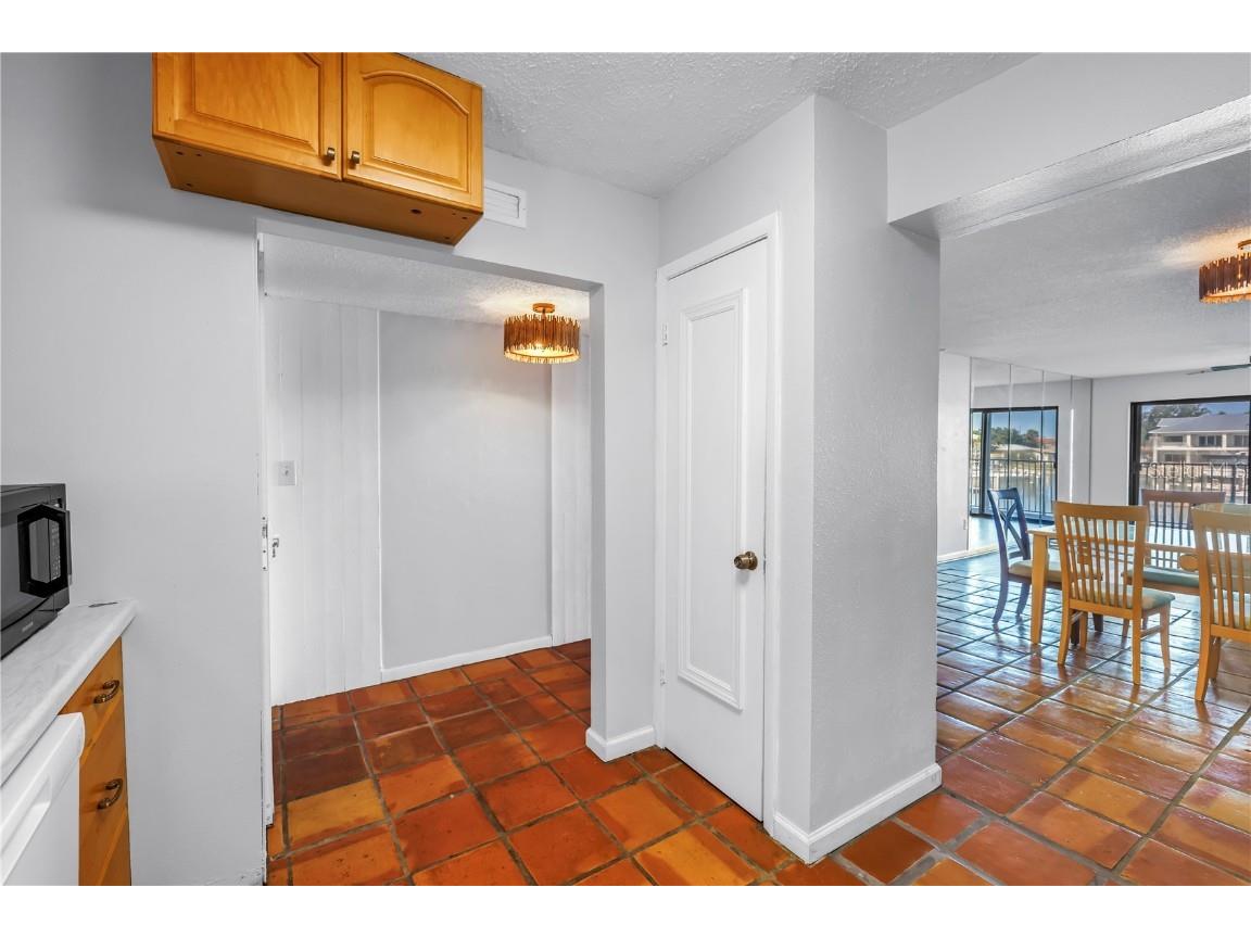 340 Pinellas Bayway S #205 Tierra Verde FL 33715 TB8398705 image9