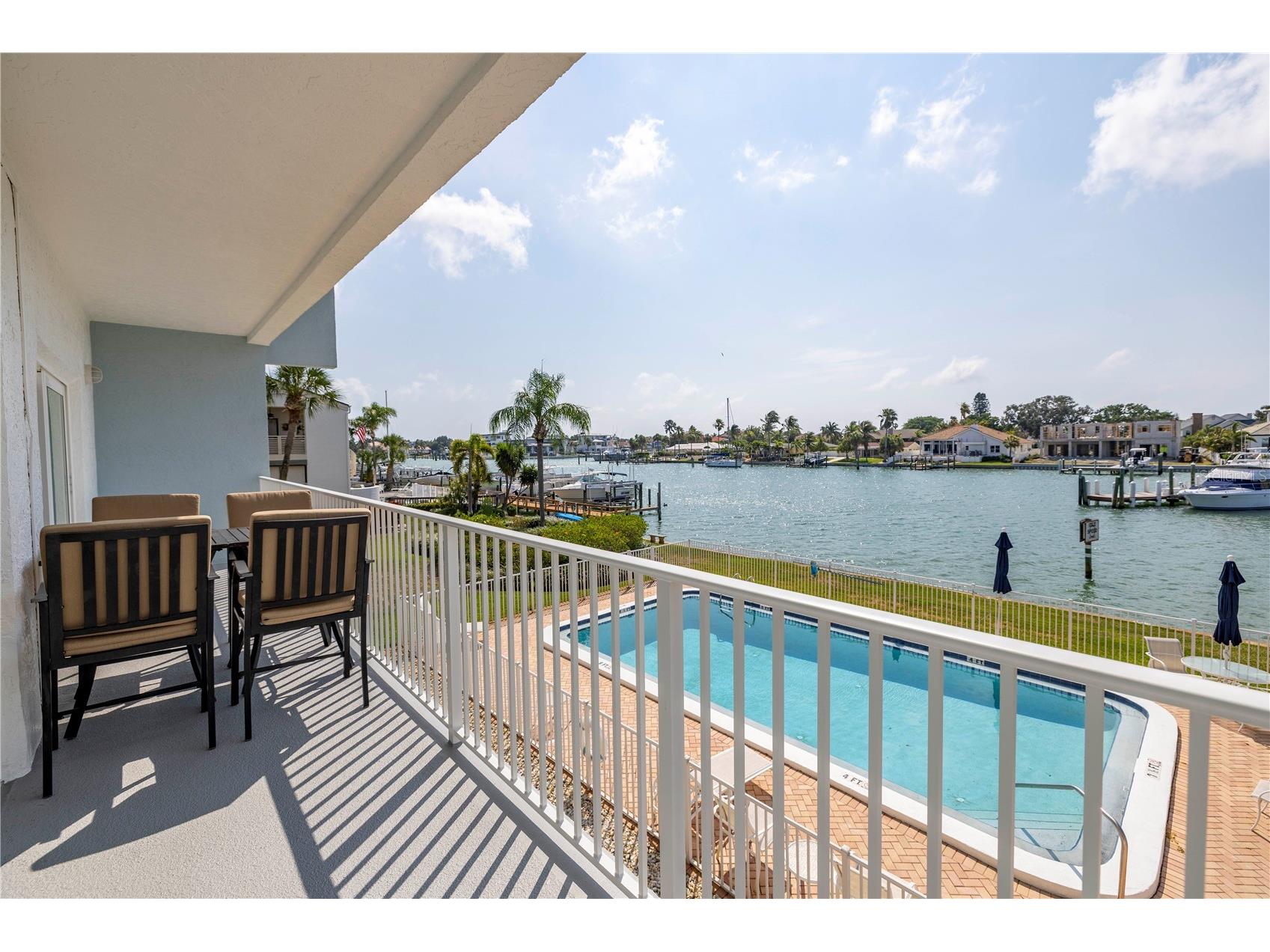 340 Pinellas Bayway S #206 Tierra Verde FL 33715 TB8479794 image1
