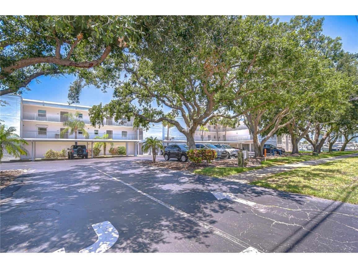 340 Pinellas Bayway S #304 Saint Petersburg FL 33715 - THE GRAND CANAL TB8399115 image3