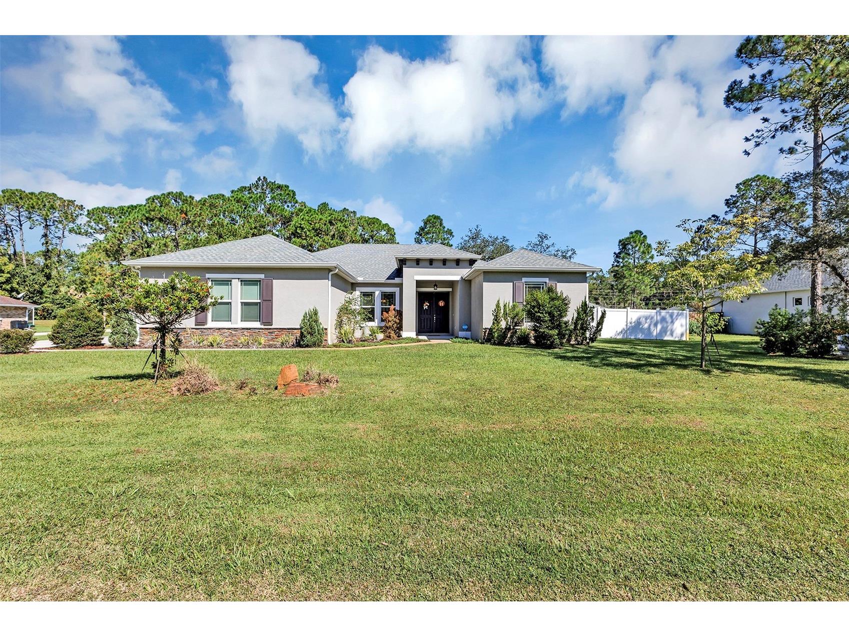 340 Ruth Jennings Drive Debary FL 32713 V4950077 image1