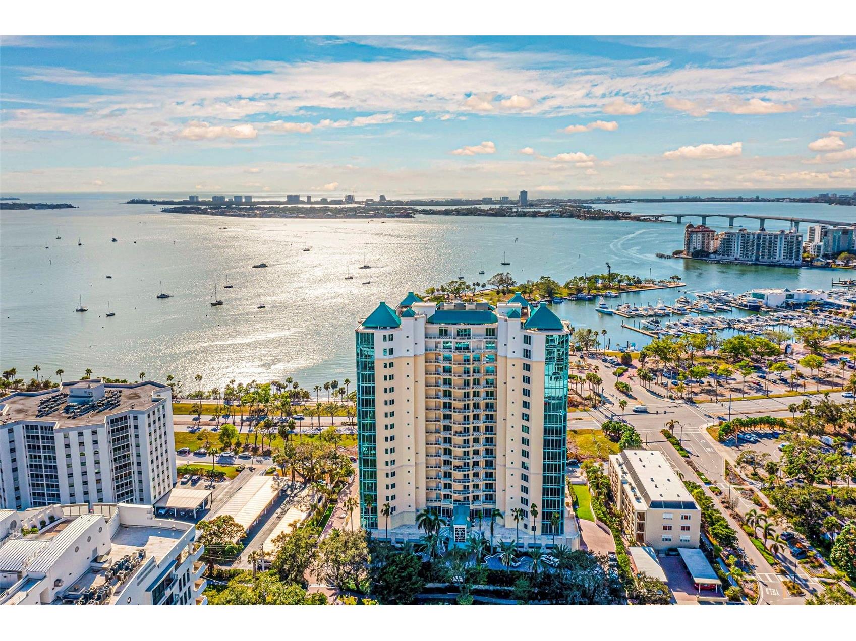 340 S Palm Avenue #11 Sarasota FL 34236 - SARASOTA BAY O6355814 image3