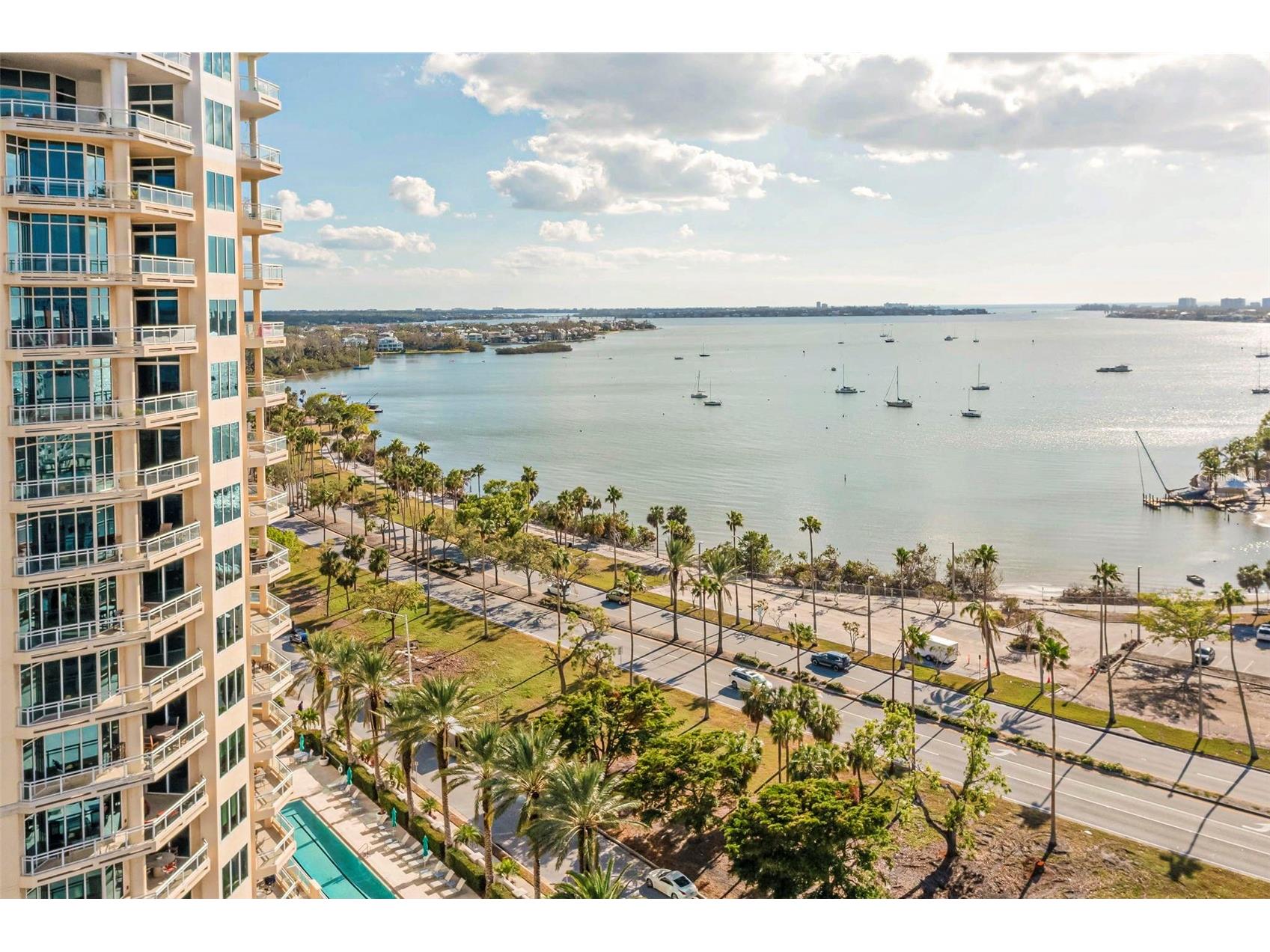 340 S Palm Avenue #11 Sarasota FL 34236 - SARASOTA BAY O6355814 image4